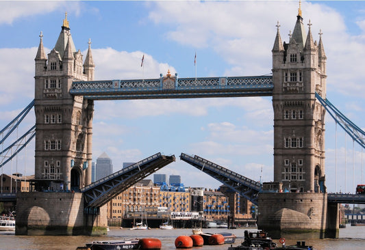 Wooden Puzzle - London Bridge - 12 Pieces