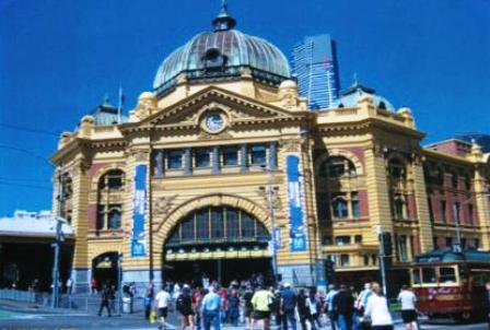 Wooden Puzzle - Flinders Street Station - 48 Pieces